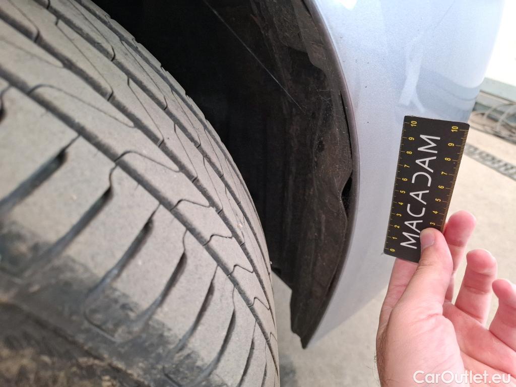  Peugeot  208  Active Business 1.5 HDi 100CV BVM6 E6d #27