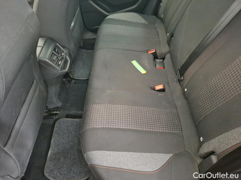  Peugeot  3008  II Active Pack 1.2 PureTech 130CV BVA8 E6d #18