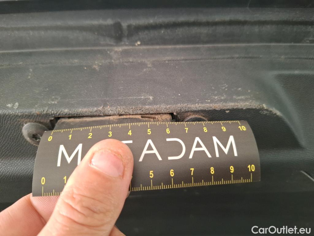  Peugeot  308  Allure 1.2 PureTech 130CV BVA8 E6d #36