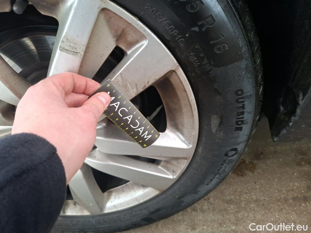  Peugeot  308  Active Business 1.5 HDi 130CV BVA8 E6dT #24