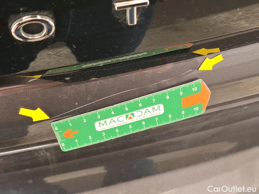  Peugeot  208  GT 1.5 HDi 100CV BVM6 E6d #17