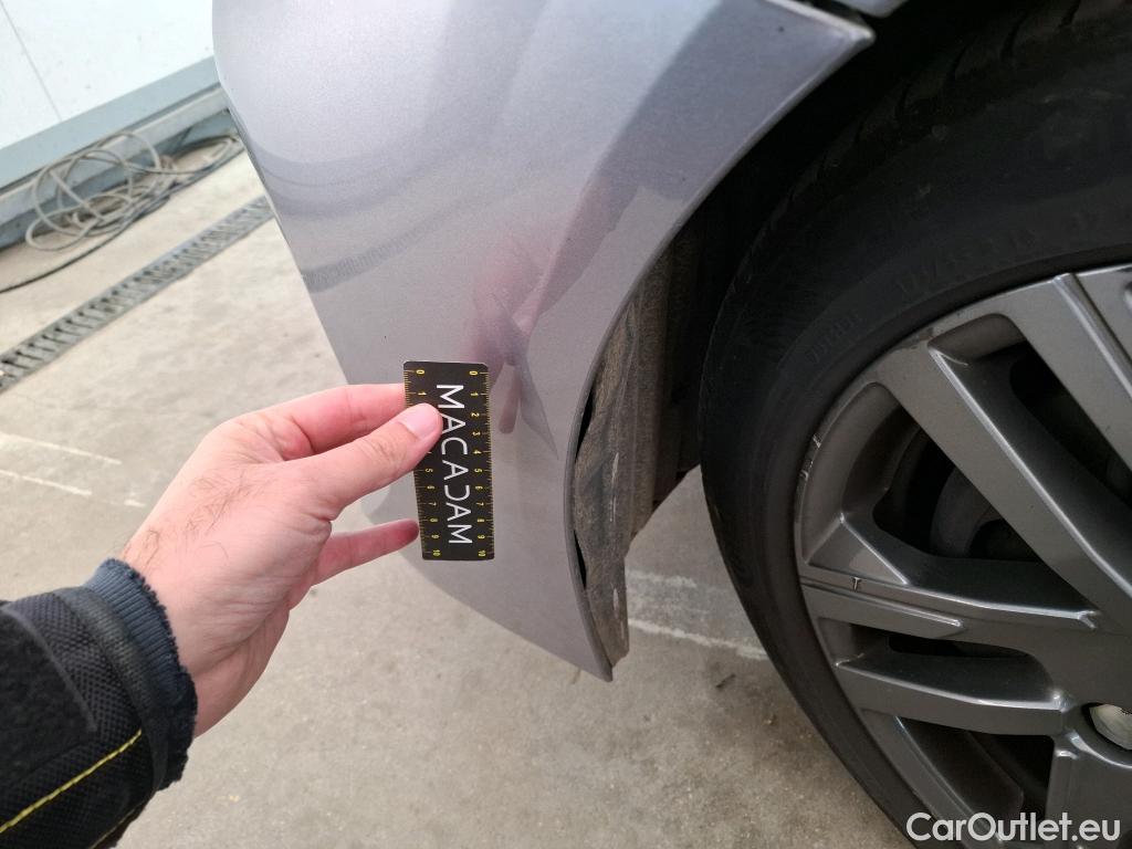  Peugeot  208  Active Business 1.5 HDi 100CV BVM6 E6d #19