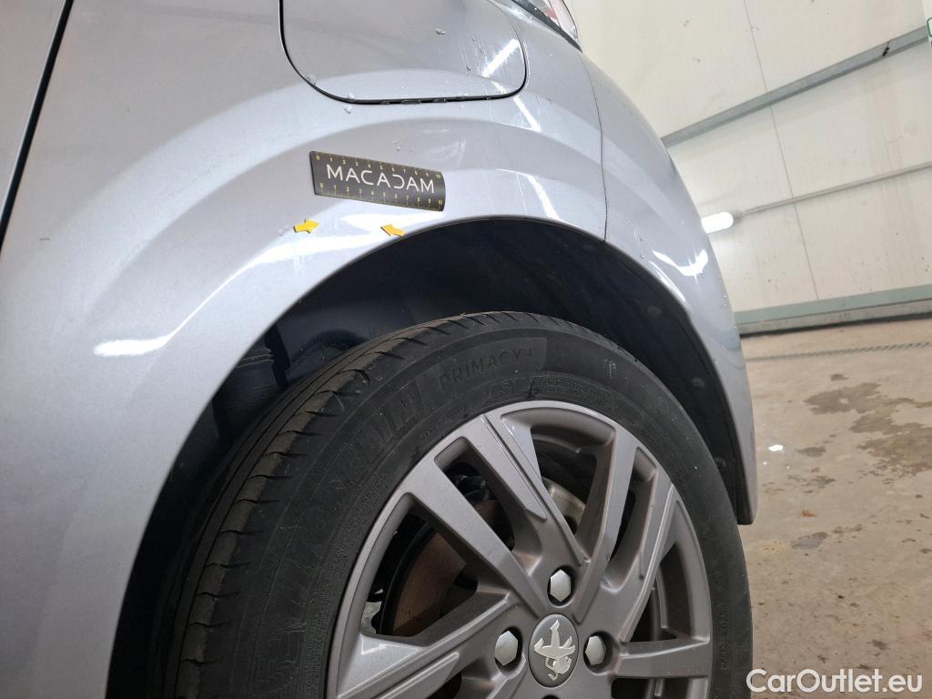  Peugeot  208  Active Business 1.5 HDi 100CV BVM6 E6d #9