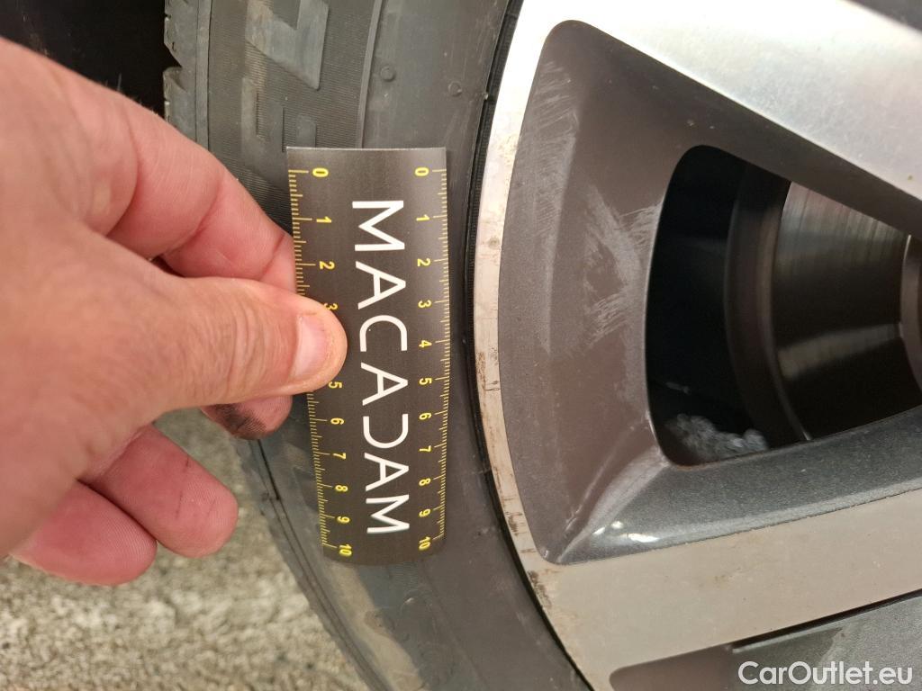  Peugeot  308  Allure 1.2 PureTech 130CV BVA8 E6d #30