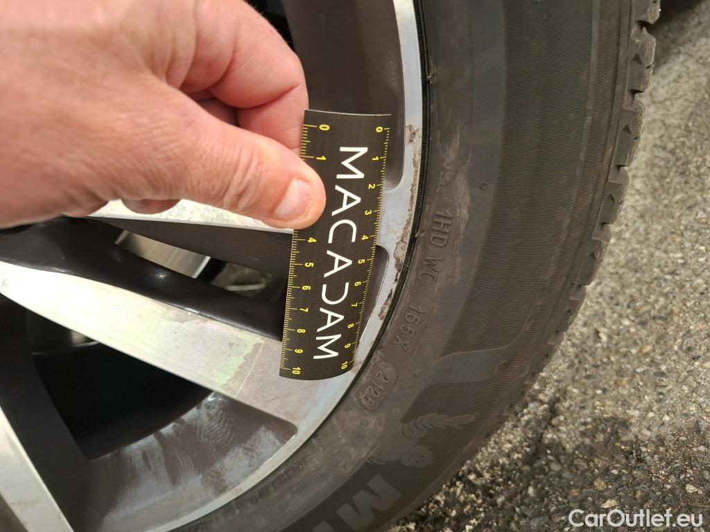  Peugeot  308  Allure 1.2 PureTech 130CV BVA8 E6d #76