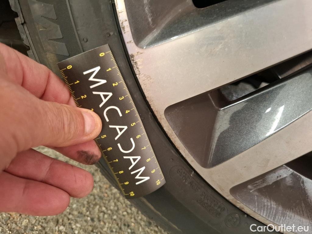  Peugeot  308  Allure 1.2 PureTech 130CV BVA8 E6d #31