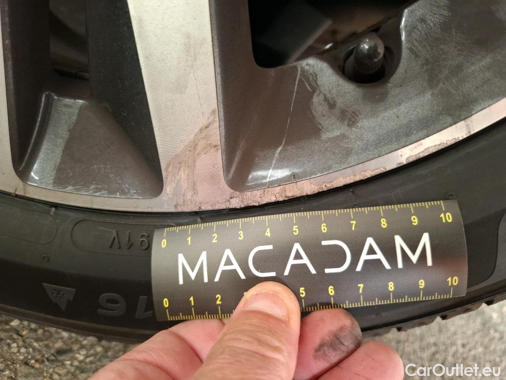  Peugeot  308  Allure 1.2 PureTech 130CV BVA8 E6d #29