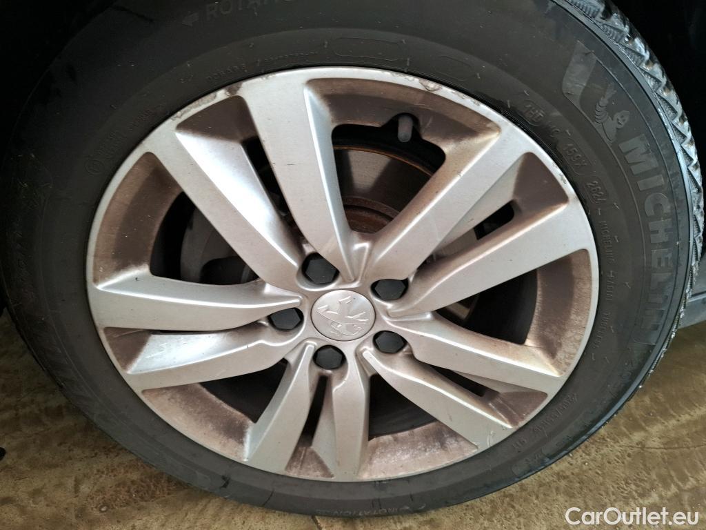  Peugeot  308  Active Business 1.5 HDi 130CV BVA8 E6d #17