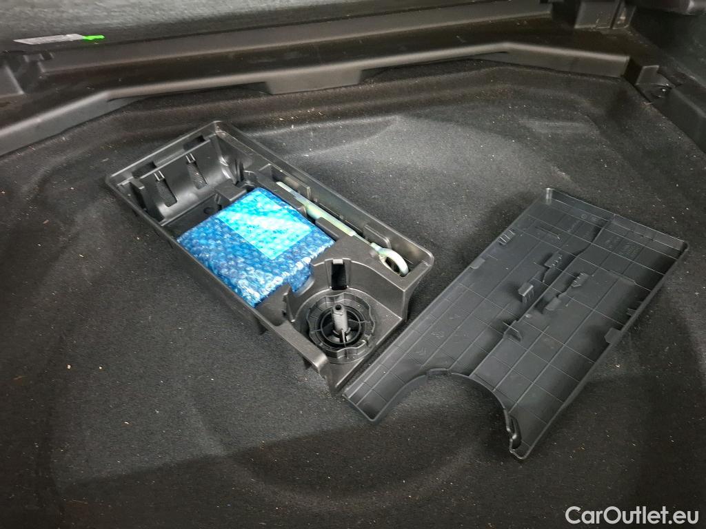  Peugeot  3008  II Active Pack 1.2 PureTech 130CV BVA8 E6d #12