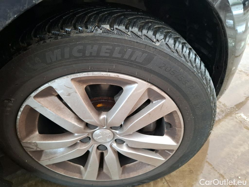  Peugeot  308  Active Business 1.5 HDi 130CV BVA8 E6d #13