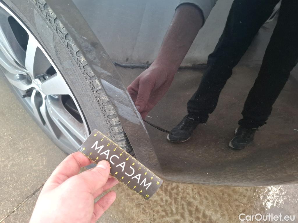  Peugeot  308  Allure Business 1.2 PureTech 130CV BVA8 E6d #19