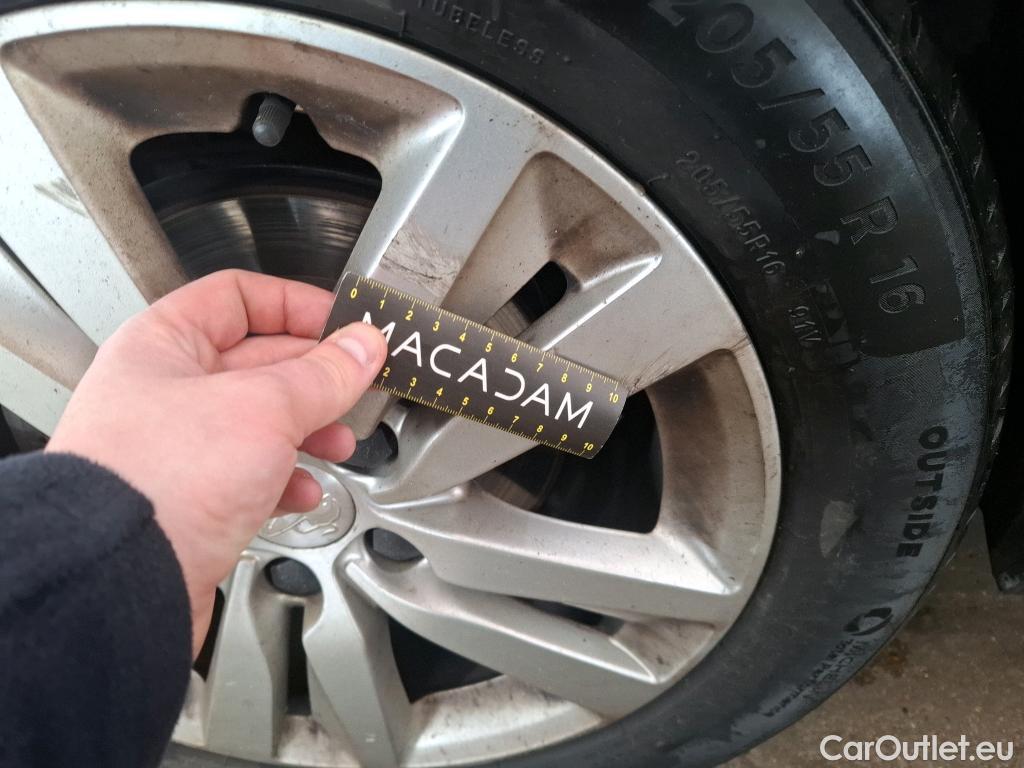  Peugeot  308  Active Business 1.5 HDi 130CV BVA8 E6dT #22