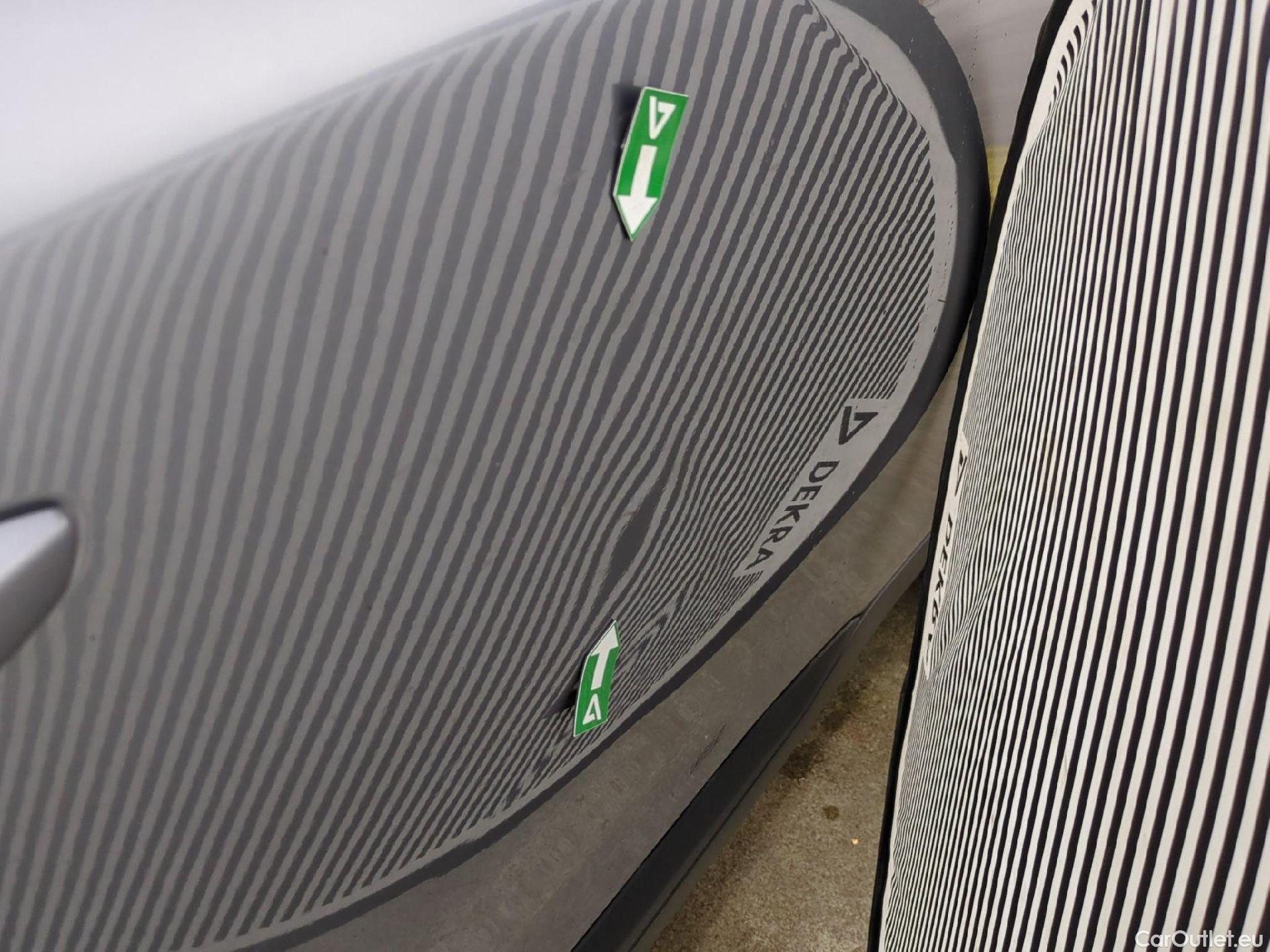  Peugeot  2008  Active Business 1.5 HDi 110CV BVM6 E6d #24