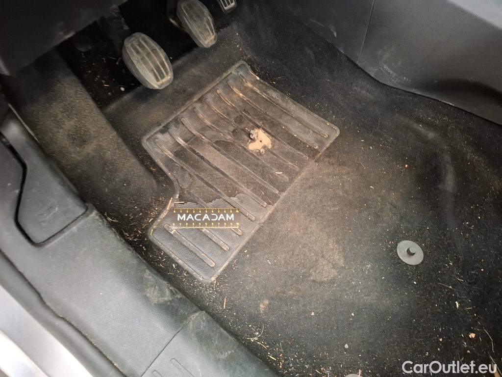  Peugeot  208  Active Business 1.5 HDi 100CV BVM6 E6d #1