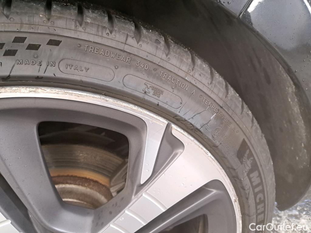  Peugeot  308  SW GT 2.0 HDi 180CV BVA8 E6d #82