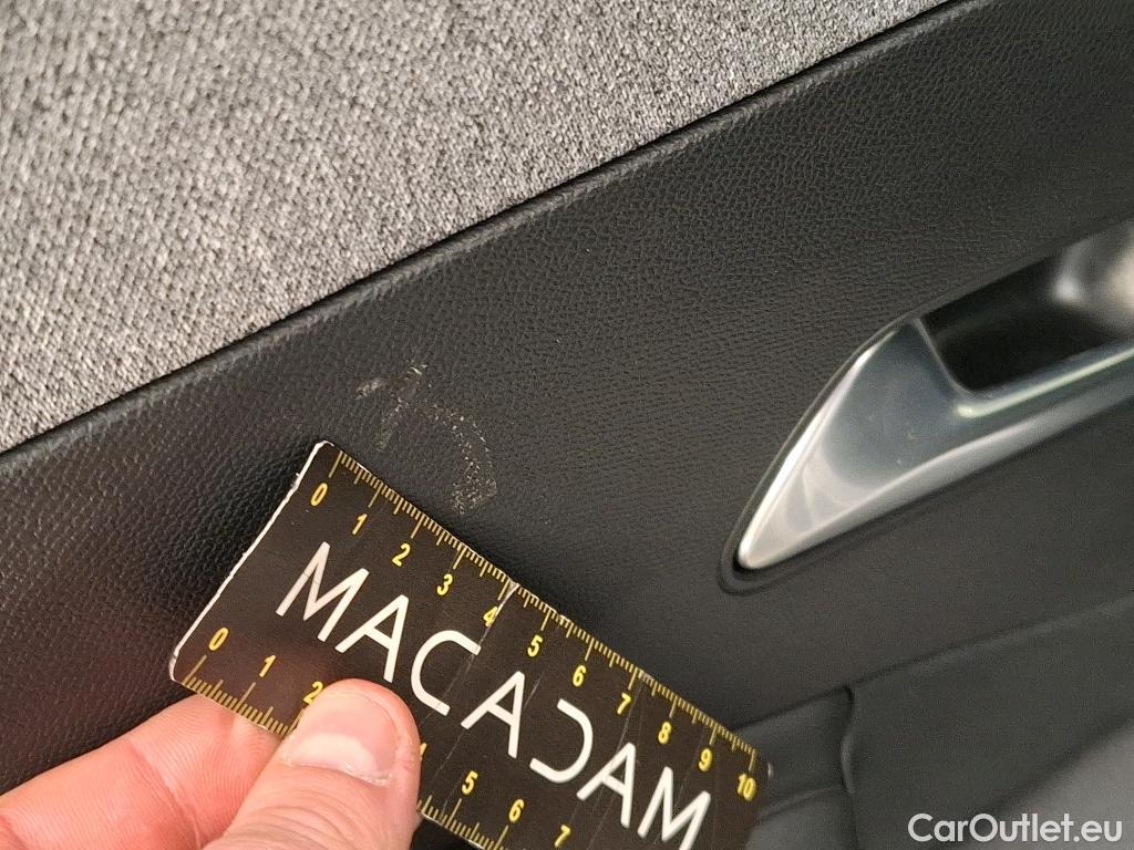  Peugeot  308  Allure 1.5 HDi 130CV BVA8 E6d #29