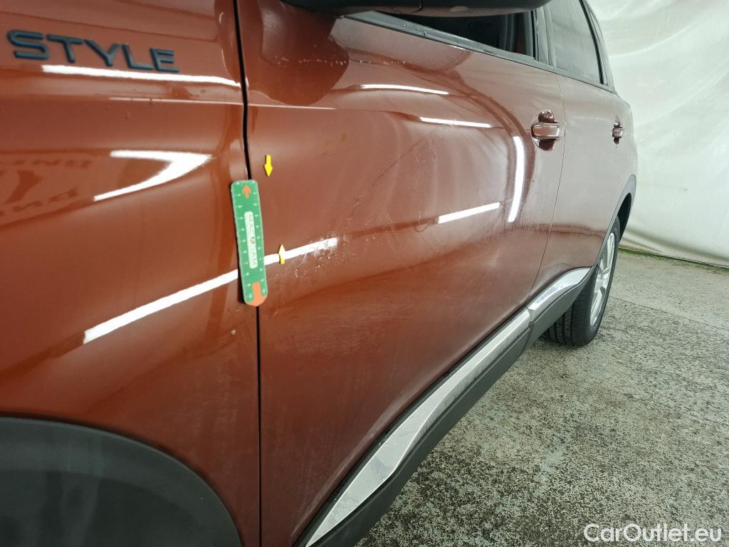  Peugeot  5008 PEUGEOT  / 2020 / 5P / SUV BlueHDi 130 S&S EAT8 Style(SP) #1