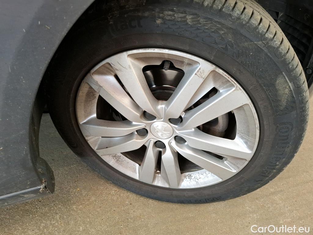  Peugeot  308 PEUGEOT  SW / 2017 / 5P / Break BlueHDi 130 EAT8 S&S ACTIVE BUSINESS #5