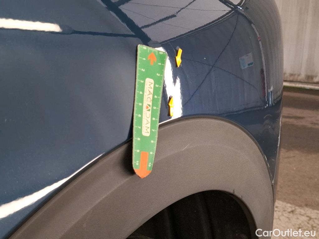  Peugeot  5008  Active Pack 1.2 PureTech 130CV BVM6 7 Sieges E6d #3