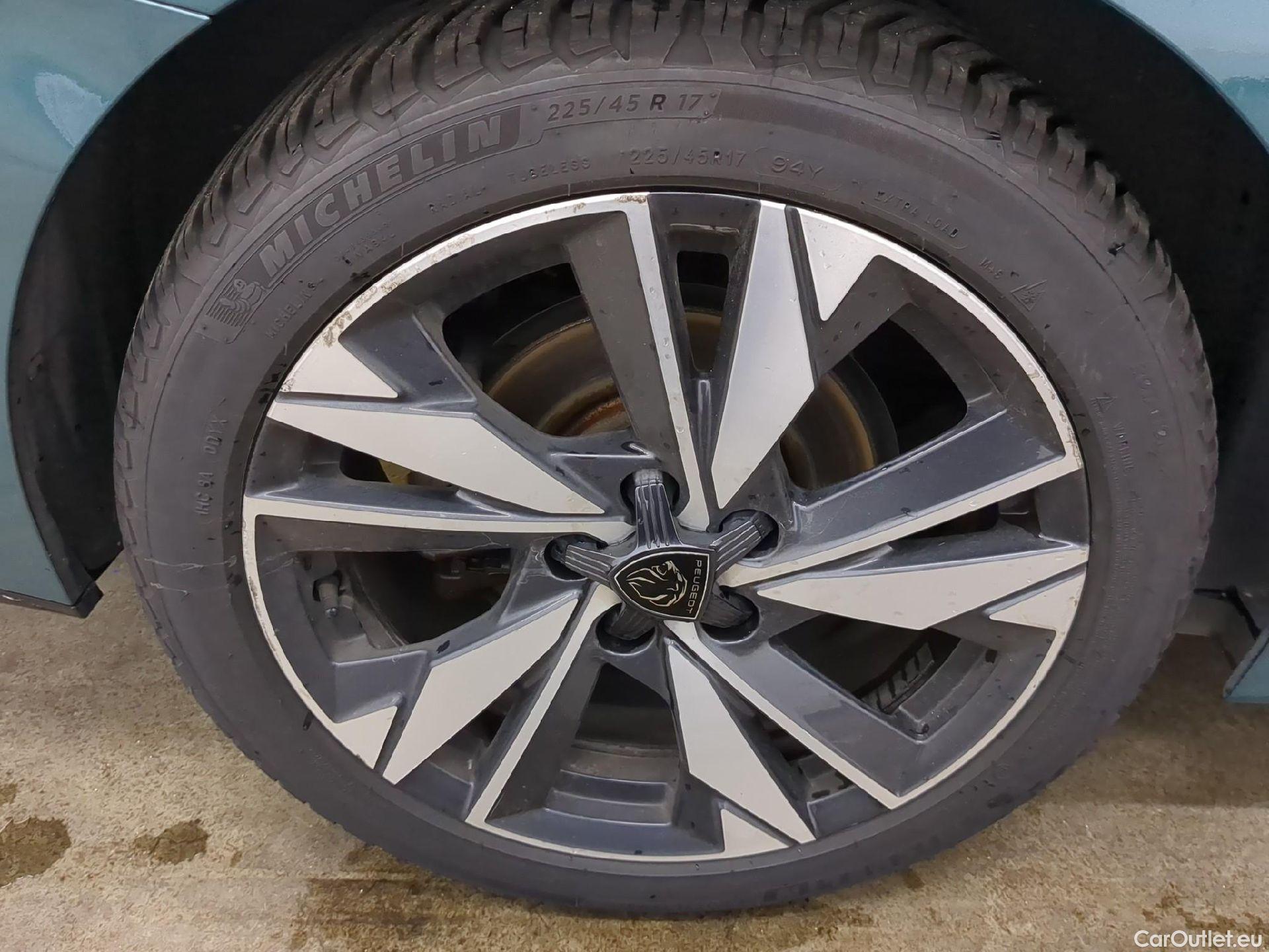  Peugeot  308 PEUGEOT  SW / 2021 / 5P / Break BlueHDi 130 EAT8 ALLURE #15