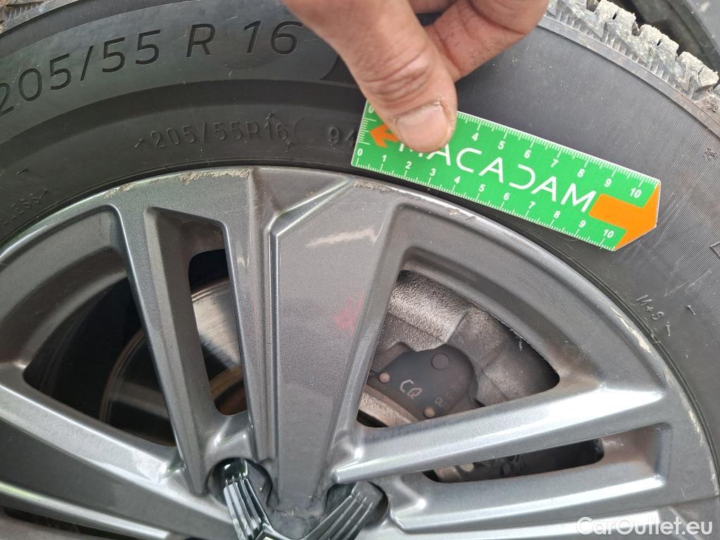  Peugeot  308 PEUGEOT  SW / 2021 / 5P / Break BlueHDi 130 ACTIVE PACK #27