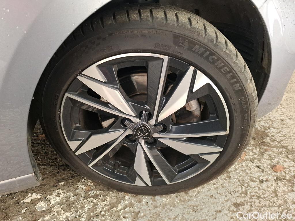  Peugeot  308  Allure 1.5 HDi 130CV BVA8 E6d #22