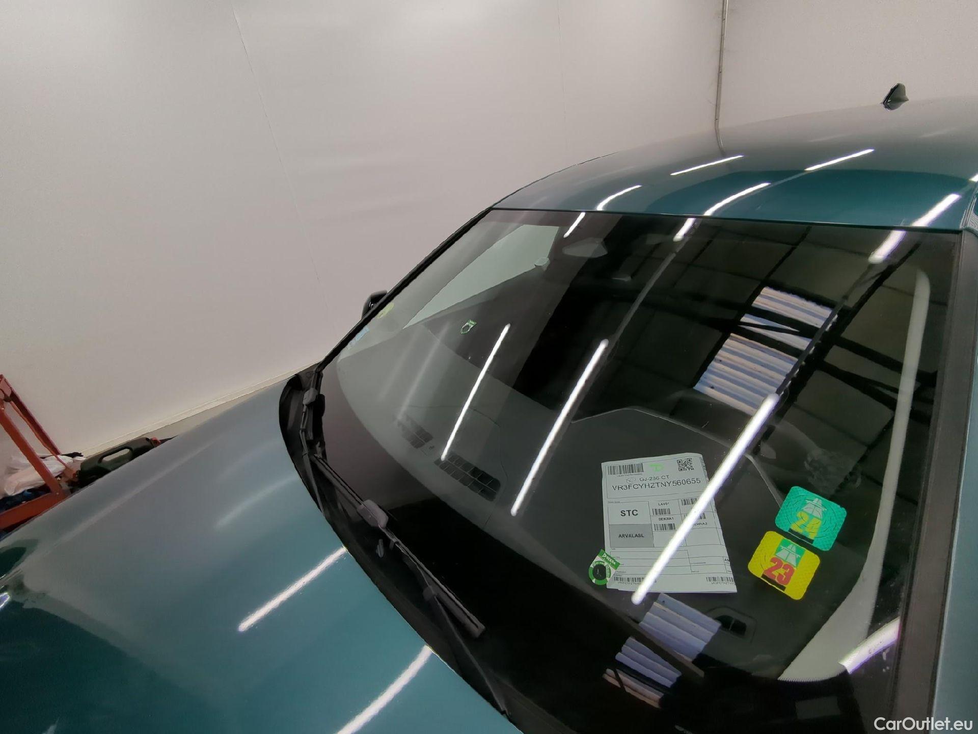  Peugeot  308 PEUGEOT  SW / 2021 / 5P / Break BlueHDi 130 EAT8 ALLURE #23