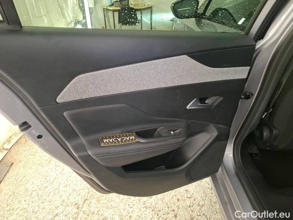  Peugeot  308  Allure 1.5 HDi 130CV BVA8 E6d #28