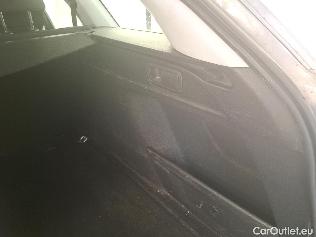  Peugeot  308  SW Active Business 1.5 HDI 100CV BVM6 E6d #19