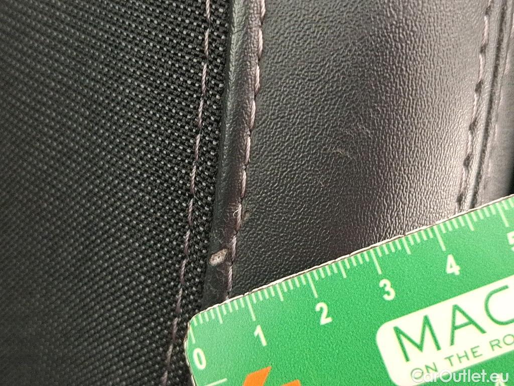  Peugeot  308 PEUGEOT  / 2017 / 5P / Berline Puretech 130 S&S EAT8 Allure #6