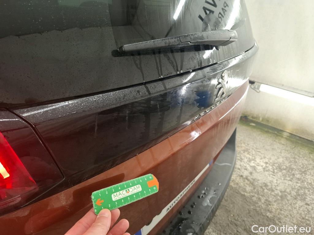  Peugeot  5008 PEUGEOT  / 2020 / 5P / SUV BlueHDi 130 S&S EAT8 Style(SP) #13