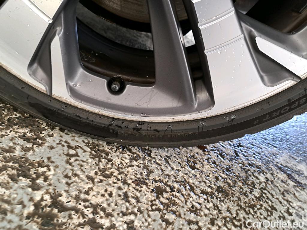  Peugeot  308  SW GT 2.0 HDi 180CV BVA8 E6d #84