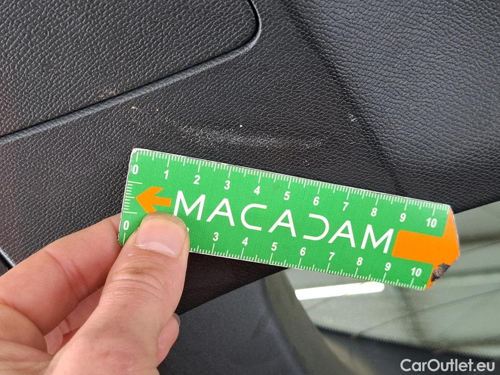  Peugeot  5008  Active Business 1.2 PureTech 130CV BVM6 7 Sieges E6 #34