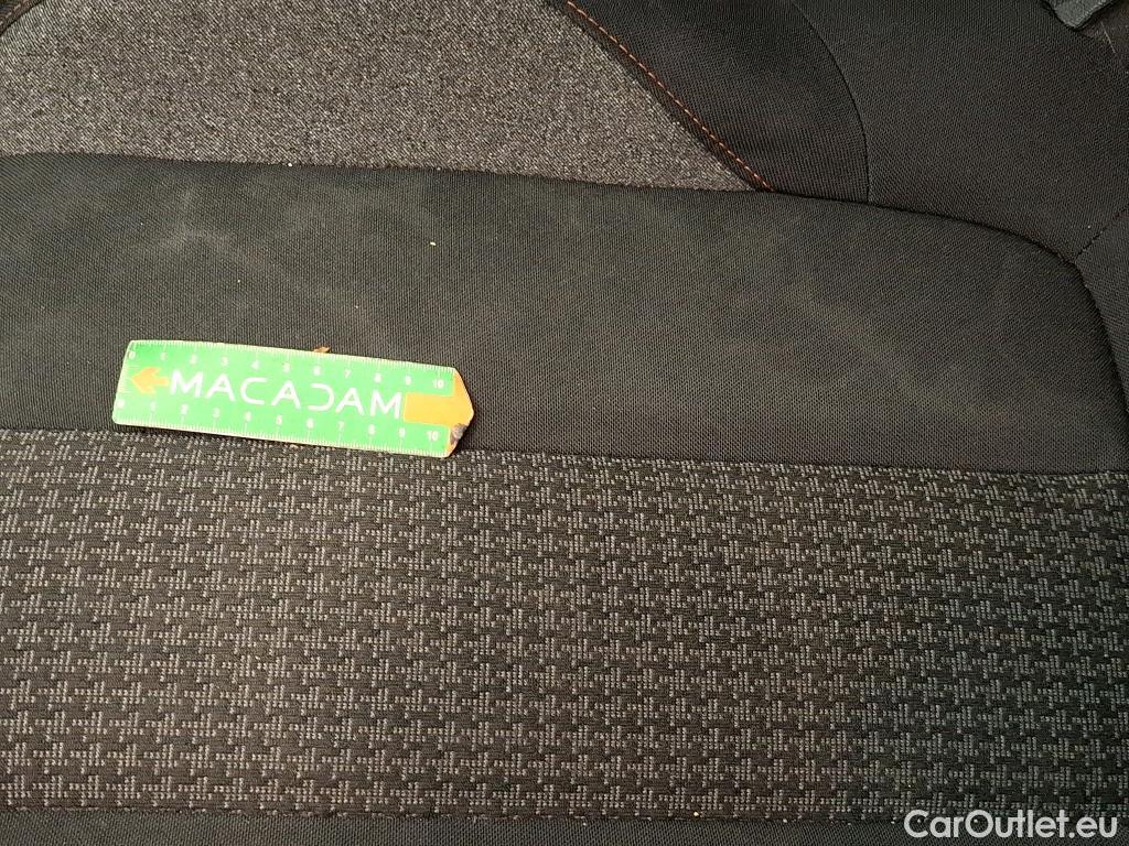  Peugeot  5008  Active Business 1.2 PureTech 130CV BVM6 7 Sieges E6 #60