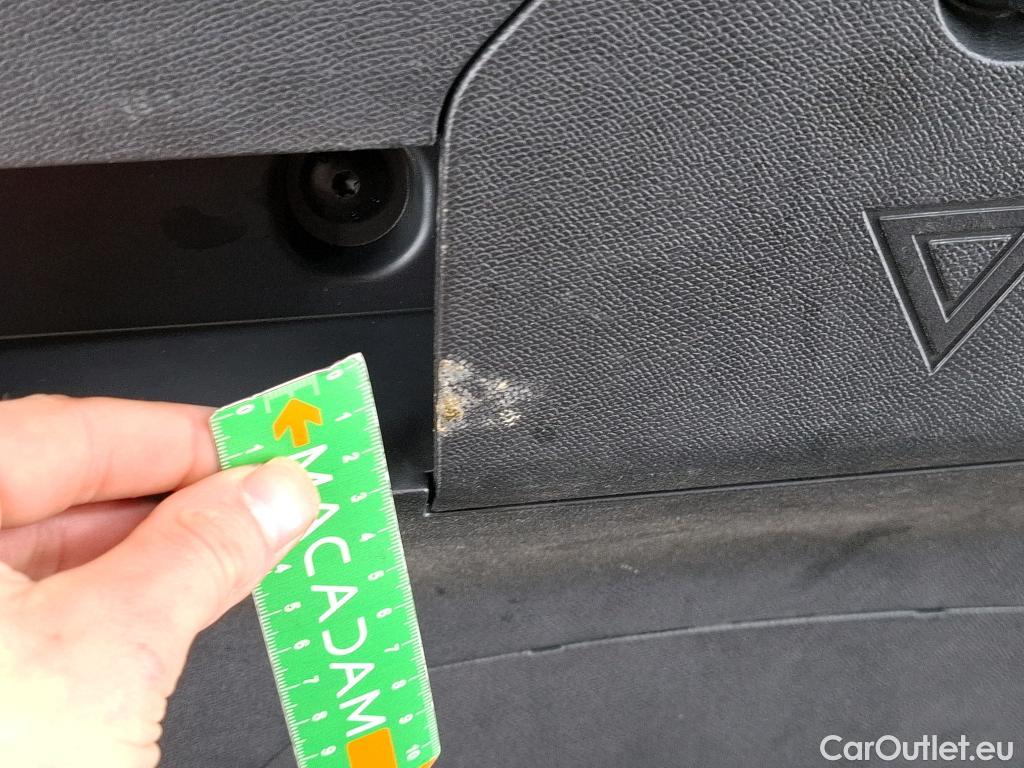  Peugeot  5008  Active Business 1.2 PureTech 130CV BVM6 7 Sieges E6 #38