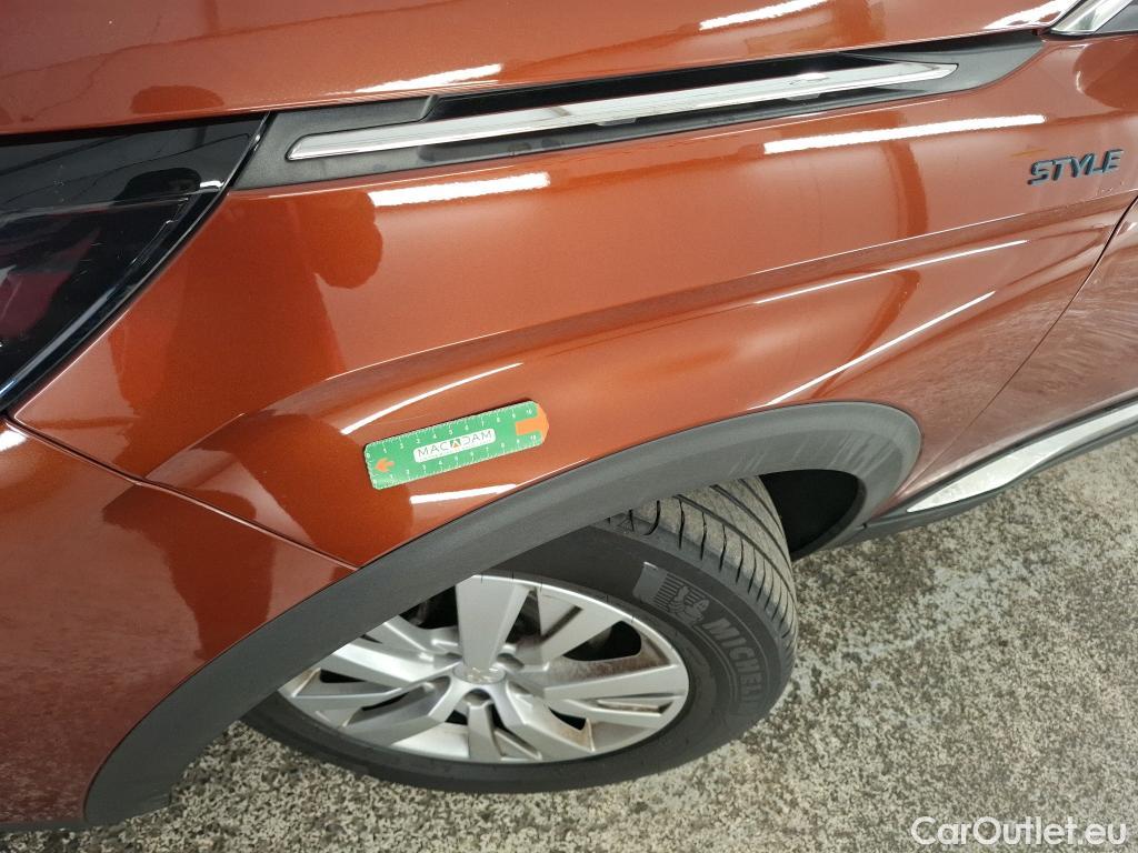  Peugeot  5008 PEUGEOT  / 2020 / 5P / SUV BlueHDi 130 S&S EAT8 Style(SP) #11