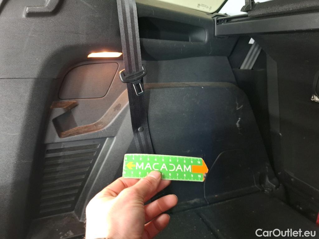  Peugeot  5008  Active Business 1.2 PureTech 130CV BVM6 7 Sieges E6 #39