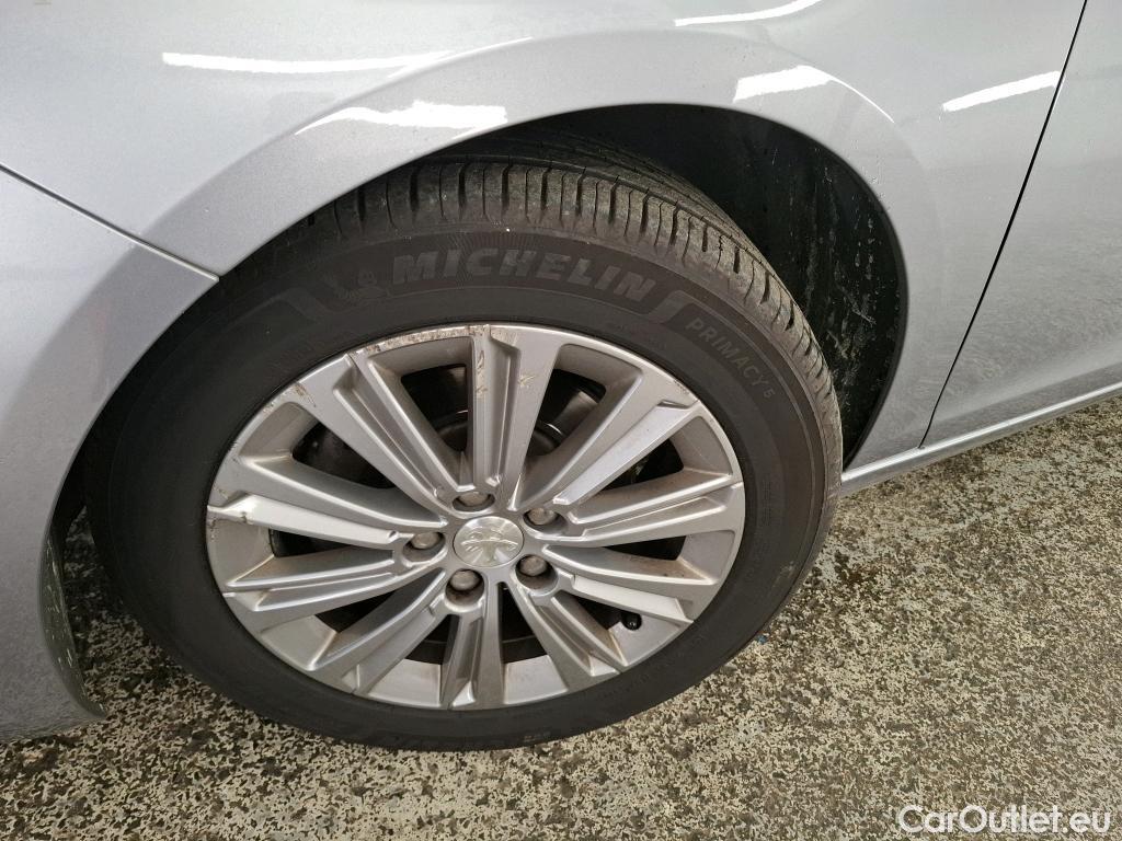  Peugeot  308 PEUGEOT  / 2017 / 5P / Berline Puretech 130 S&S EAT8 Allure #8