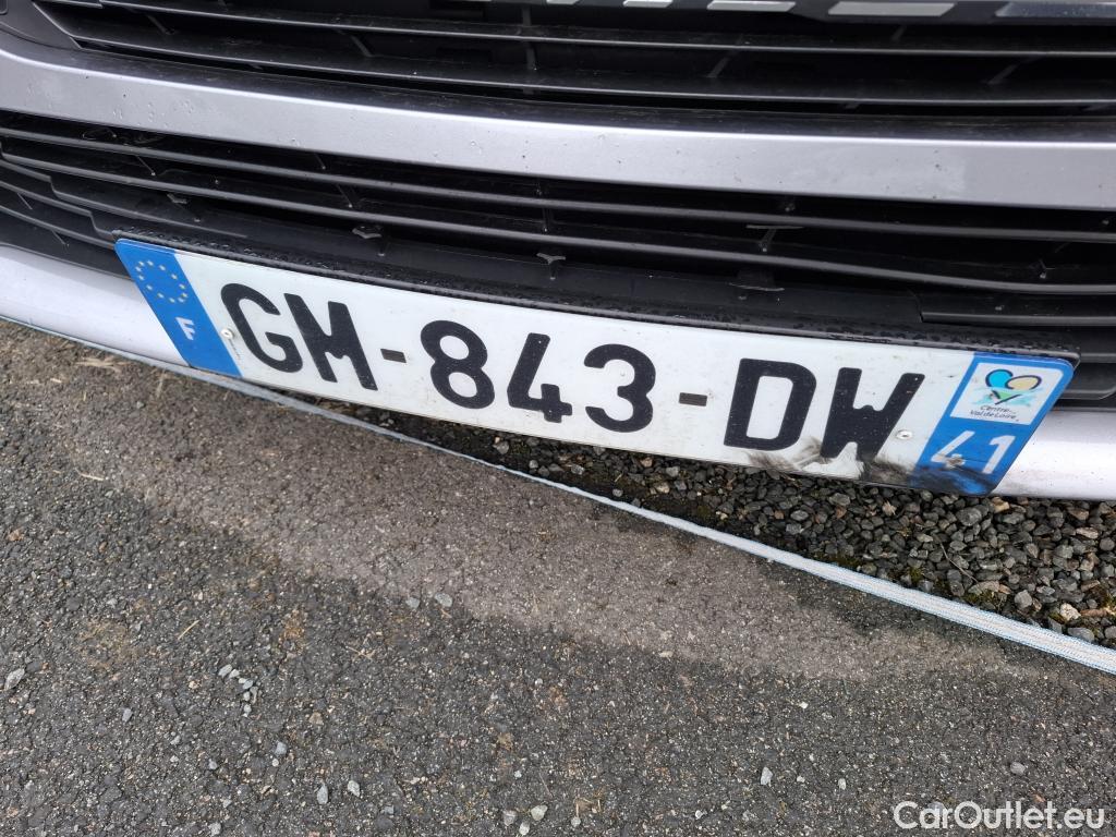  Peugeot  308  Allure 1.5 HDi 130CV BVA8 E6d #35