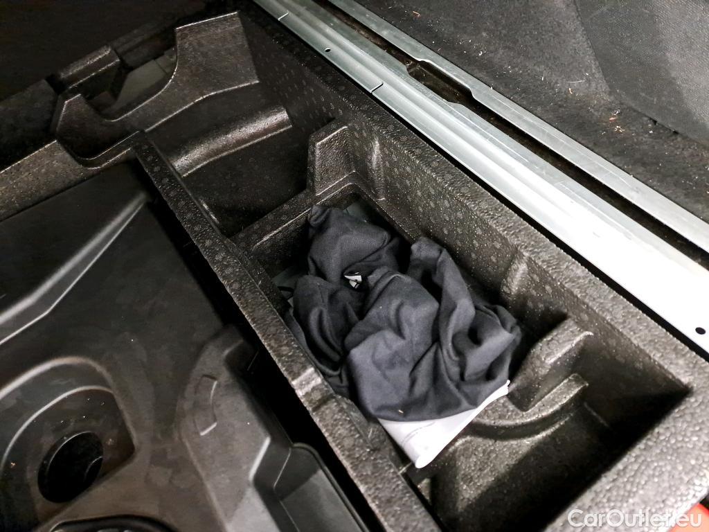  Peugeot  308  SW GT 2.0 HDi 180CV BVA8 E6d #74