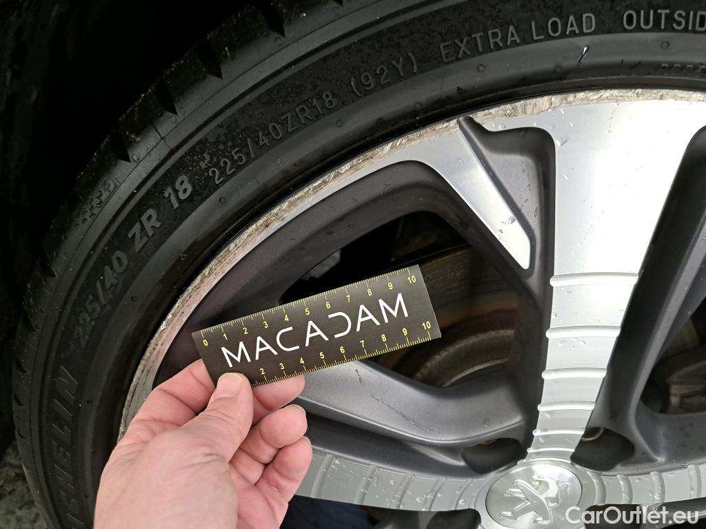  Peugeot  308  SW GT 2.0 HDi 180CV BVA8 E6d #7