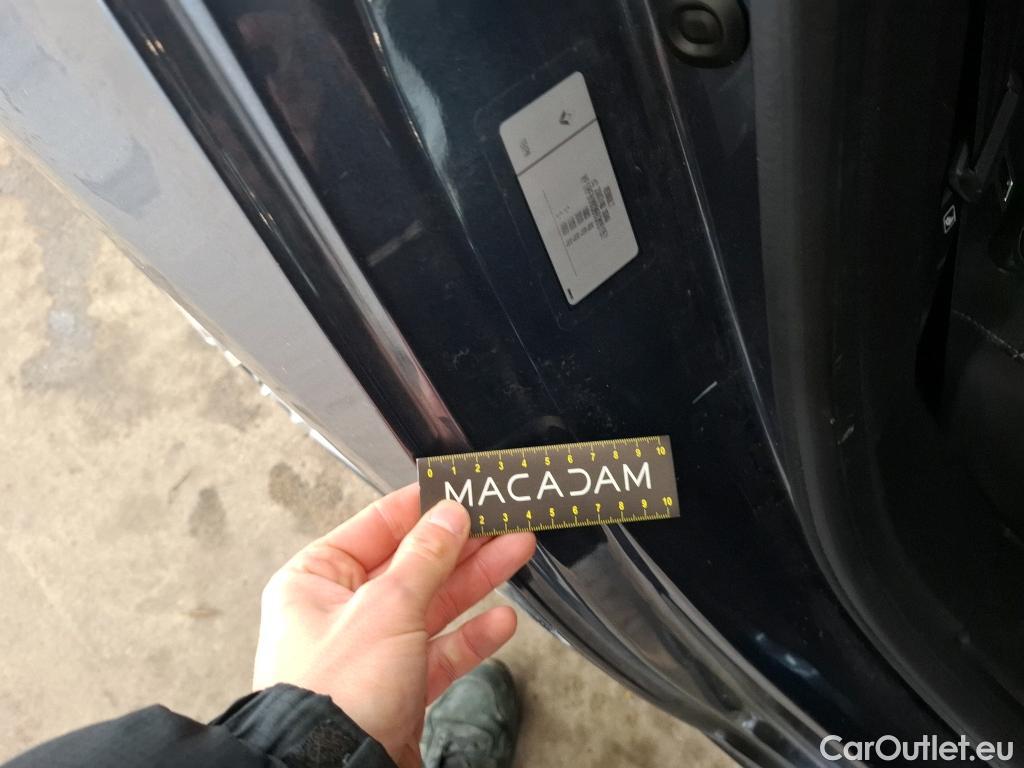  Renault  Megane  IV Berline 5pt. Business 1.5 dCi 115CV BVM6 E6d #34