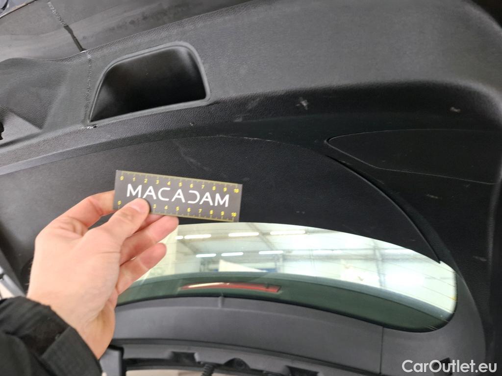  Renault  Megane  IV Berline 5pt. Business 1.5 dCi 115CV BVM6 E6d #17