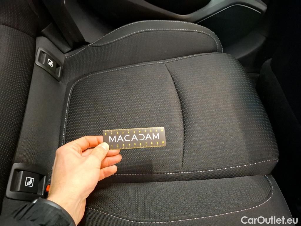  Renault  Megane  IV Berline 5pt. Business 1.5 dCi 115CV BVM6 E6d #31