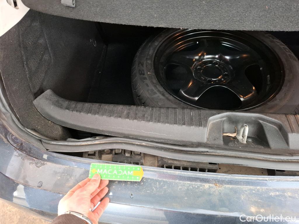  Renault  Clio  V Business 1.5 dCi 85CV BVM6 E6dT #1