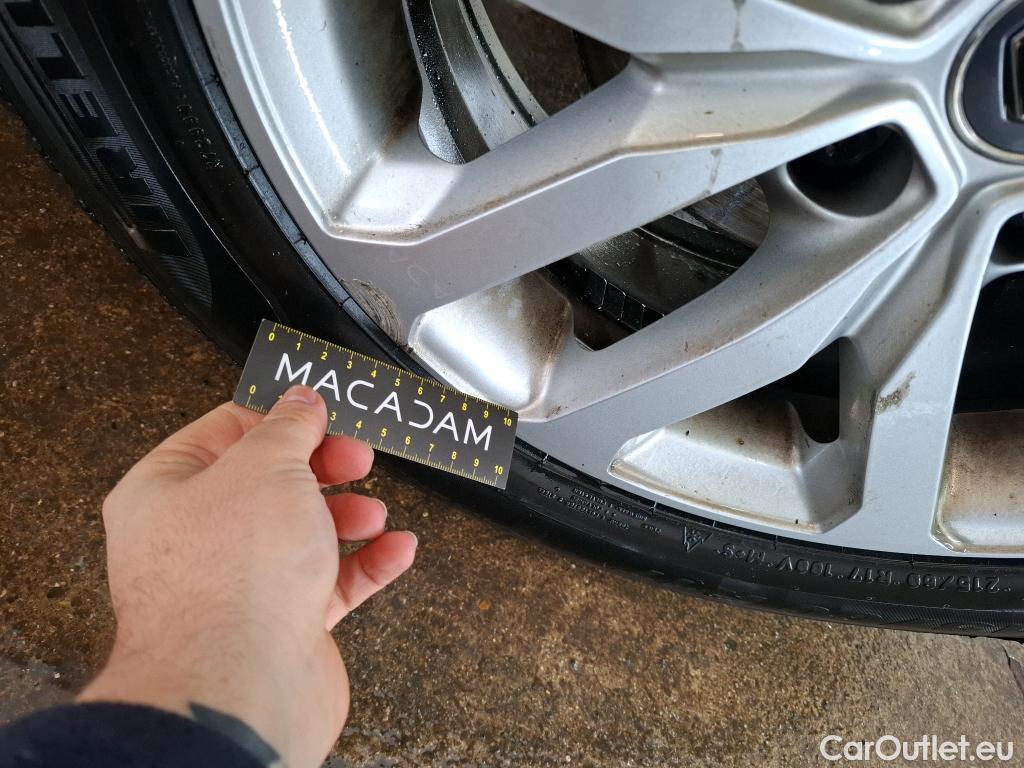  Renault  Kadjar RENAULT  / 2018 / 5P / Crossover Business TCe 140 EDC FAP - 21 #19