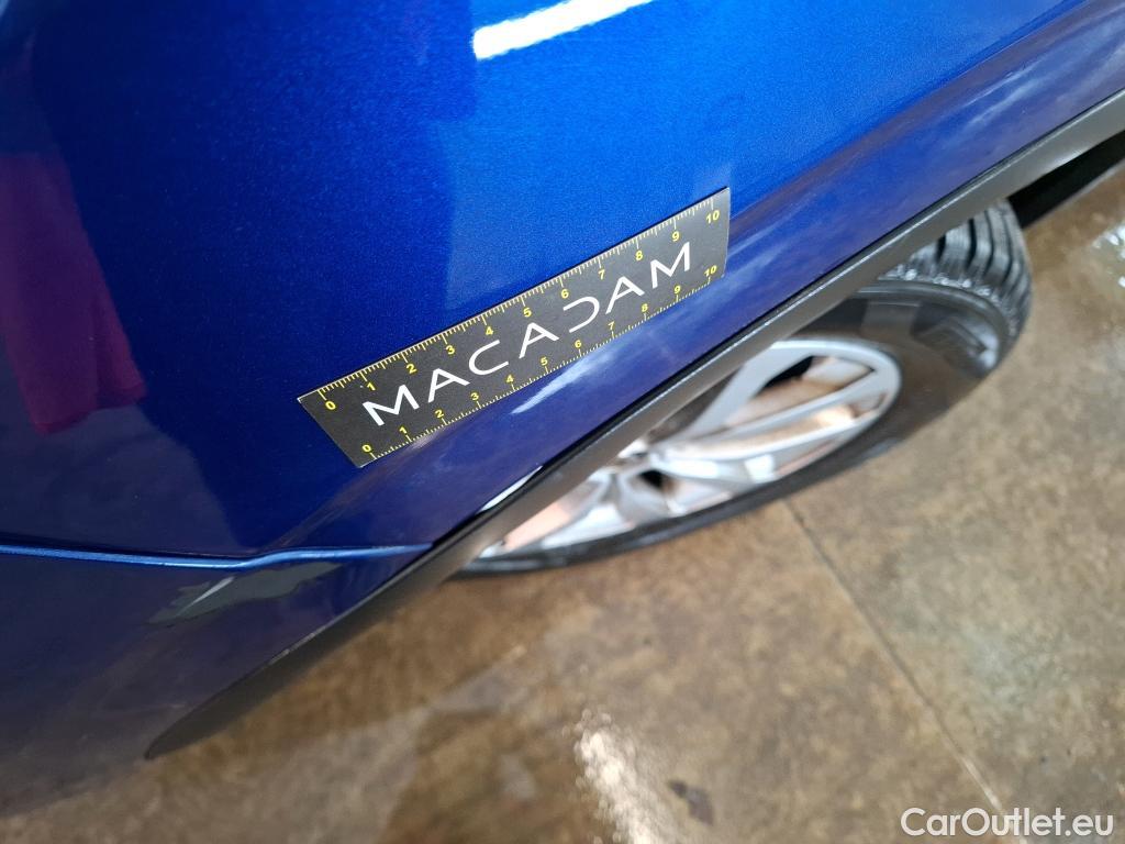  Renault  Kadjar RENAULT  / 2018 / 5P / Crossover Business TCe 140 EDC FAP - 21 #27