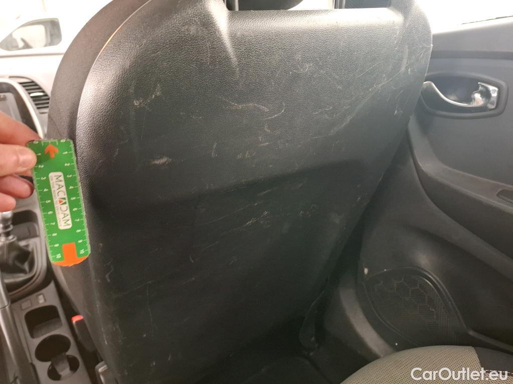  Renault  Captur  Business 1.5 dCi 110CV BVM6 E6 #25