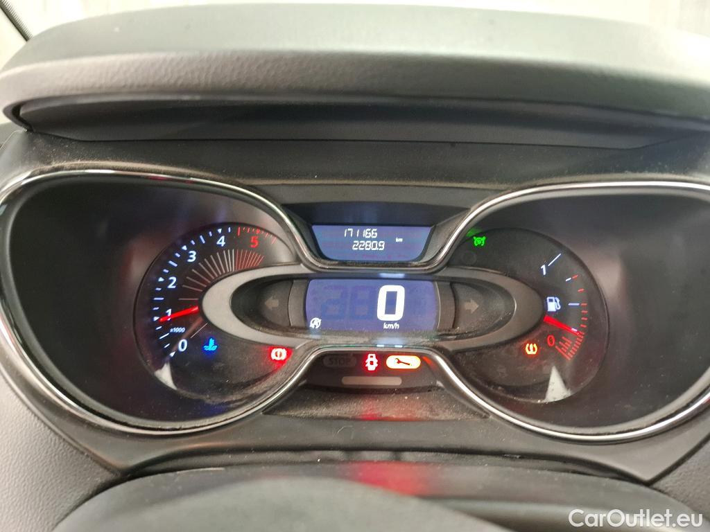  Renault  Captur  Business 1.5 dCi 110CV BVM6 E6 #48