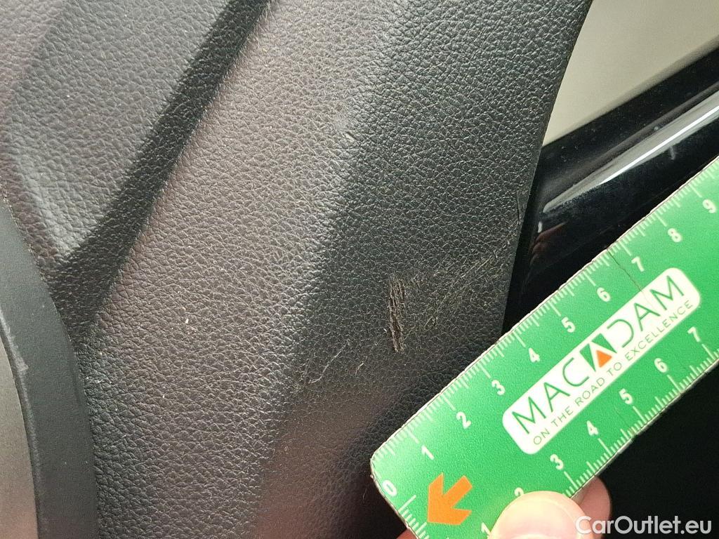  Renault  Captur  Business 1.5 dCi 110CV BVM6 E6 #15